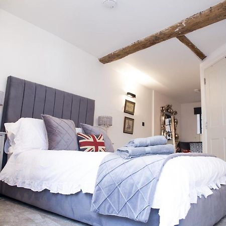 The Penthouse At Mercers Croft Стретфорд-на-Ейвоні Екстер'єр фото